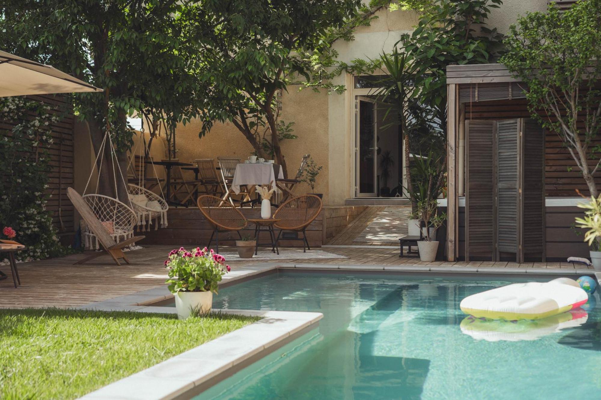 La Domitia - Maison D'Hotes, Massages & Bien-Etre Montbazin Экстерьер фото